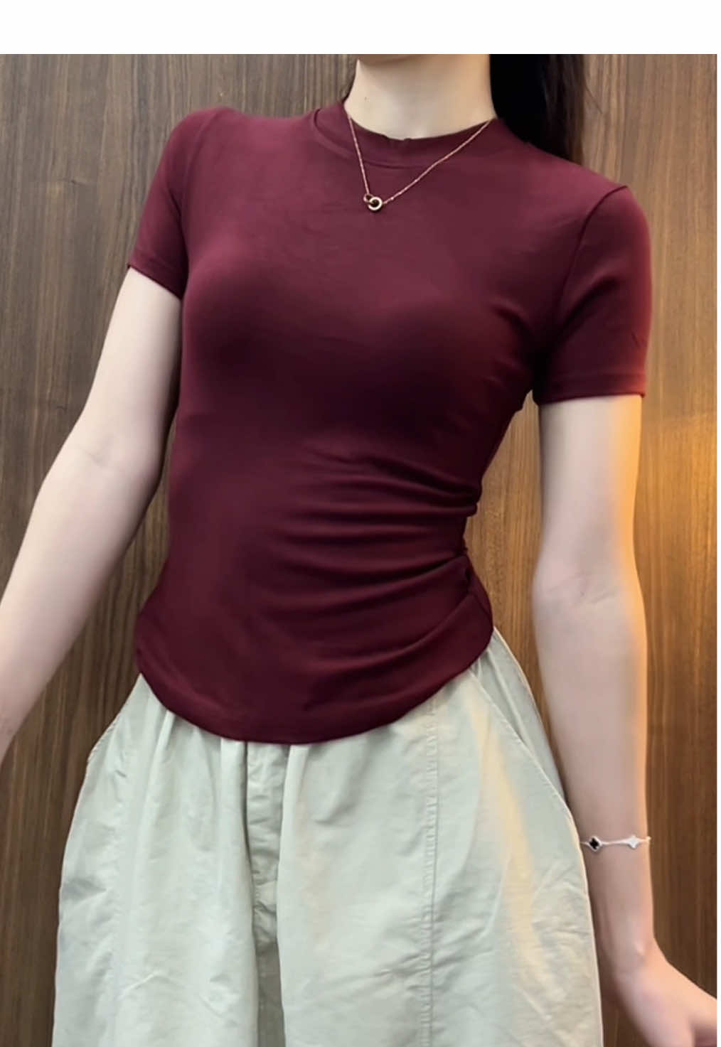 Mẫu mới nhà JUSTDUN nha mí bà #phoidoxinh #reviewthoitrang #aothun #aobody #justdun #aothunombody 