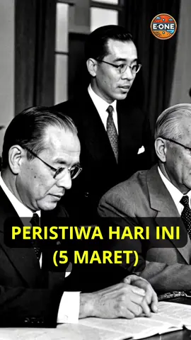 Perundingan Roem–Van Roijen yang dimulai pada 5 Maret 1949, menjadi langkah penting dalam menyelesaikan konflik antara Indonesia dan Belanda pasca-Proklamasi Kemerdekaan 1945. Dipimpin oleh Mohammad Roem dan Herman van Roijen, perundingan ini bertujuan untuk merumuskan solusi damai setelah Agresi Militer Belanda. Hasilnya membuka jalan bagi Konferensi Meja Bundar di Den Haag, di mana Belanda mengakui kedaulatan Indonesia pada 27 Desember 1949. Ini merupakan tonggak penting dalam pengakuan internasional atas kemerdekaan Indonesia. #RoemVanRoijen #DiplomasiIndonesia #KemerdekaanIndonesia #SejarahIndonesia #KonferensiMejaBundar #sejarah #perjuangan #kemerdekaan #indonesia #iwanibadurrohman 