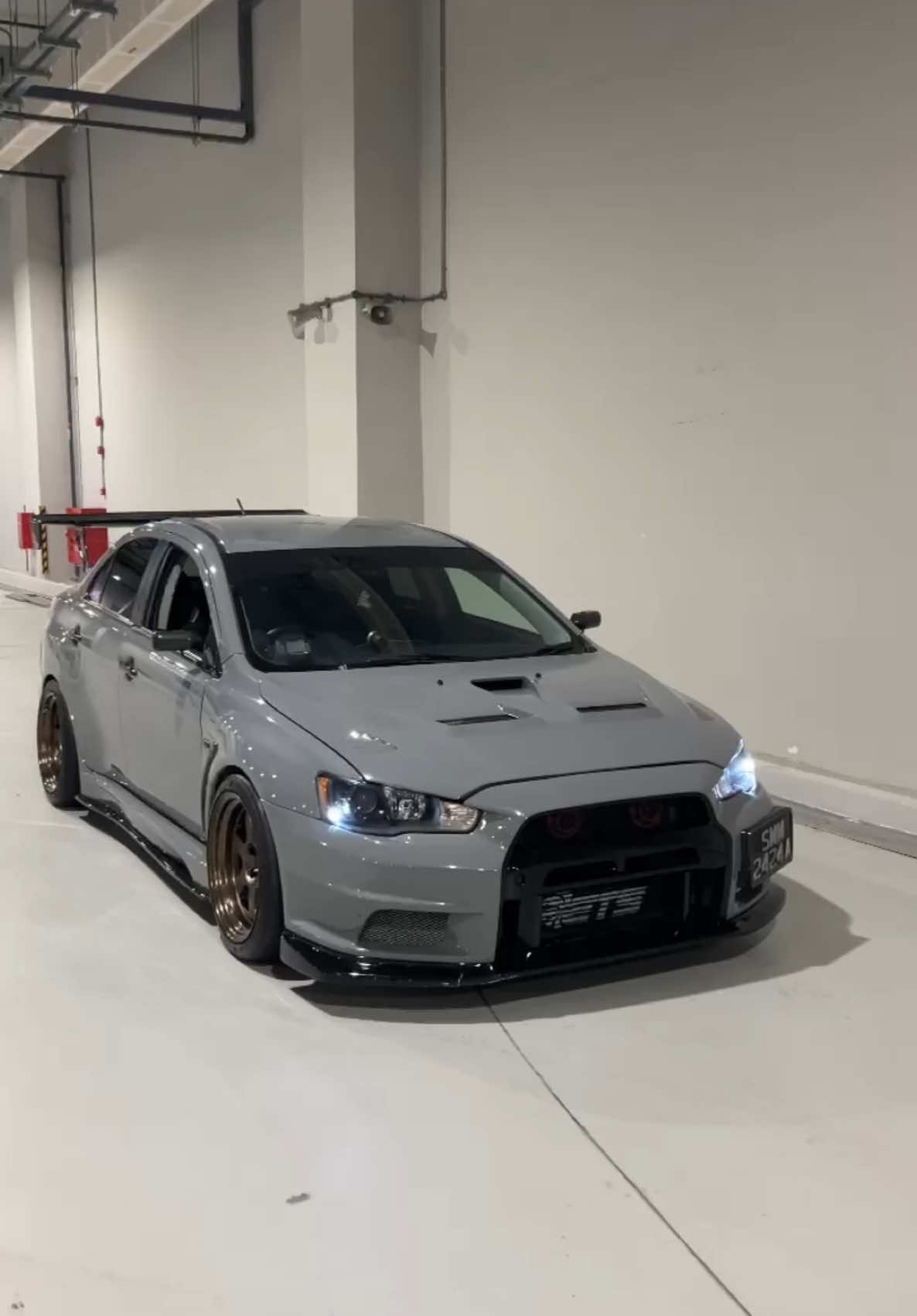 Old video collage #evoxgsr #evox #cz4a #4b11t #lancerevolution #mitsubishimotors #carsoftiktok #jdm #nardogrey #te37mark2 #te37v #varis #cleanevo #boostedcars #xyzcbaa #evolutionx 