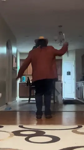 #bootsontheground #50plusfitnesswitharmondo 