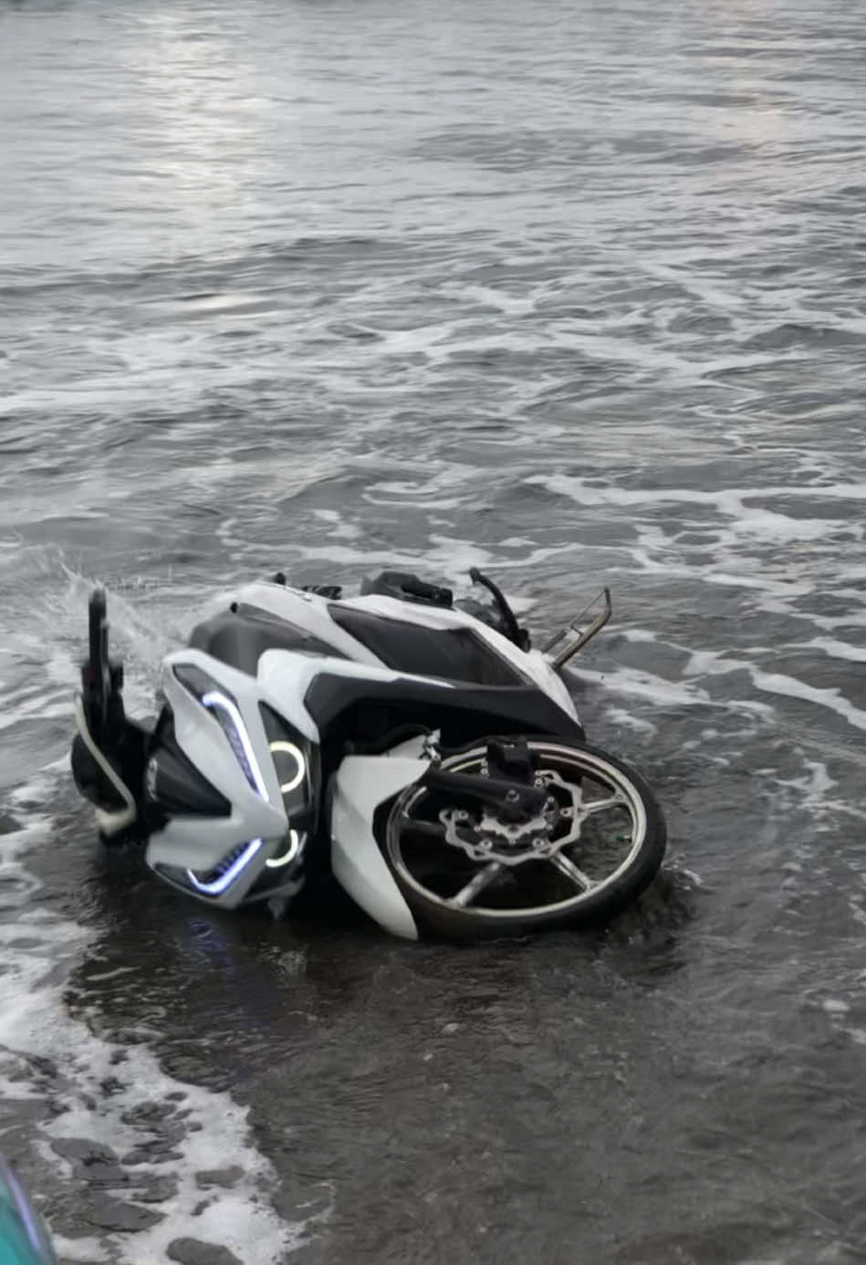 nih yang nanyain mentahan nya😭🤣 #vario #vario125 #variomodifikasi #vavarioan #vario125new #vario150 #xybca #fyp #fypシ゚ #fypage #fyppppppppppppppppppppppp 