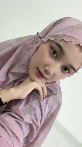 selamat datang dibulan kelahiran ku,yang di awali dengan Ramadhan dan di tutup dengan idul fitri 🥰