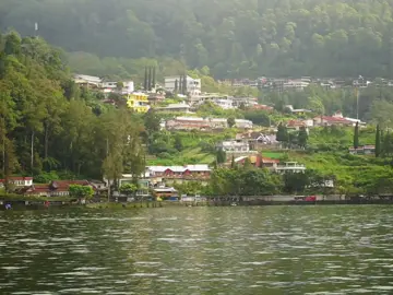 lake como versi Indonesia 