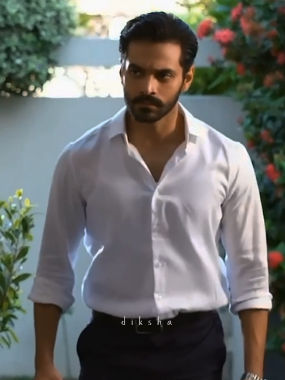 Kya Hoti Hai Bewafai Female Version ost Tere Bin  • • • • #terebin #murtasimmeerab #laguindia #lyrics #fypシ #foryou #bollywood #diksha #xybca #tiktok #hindustan #sad #yumnazaidi #wahajali 