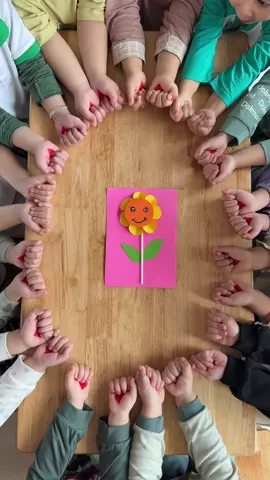 8/3 mẹ yêu ❤️❤️❤️#xuhuongtiktok #CapCut #mầmnonchúngtớđây #trending #mầmnongiảitrí #mầmnoncógìvui #mattroibeconmontessori #mầmnongiảitrí 