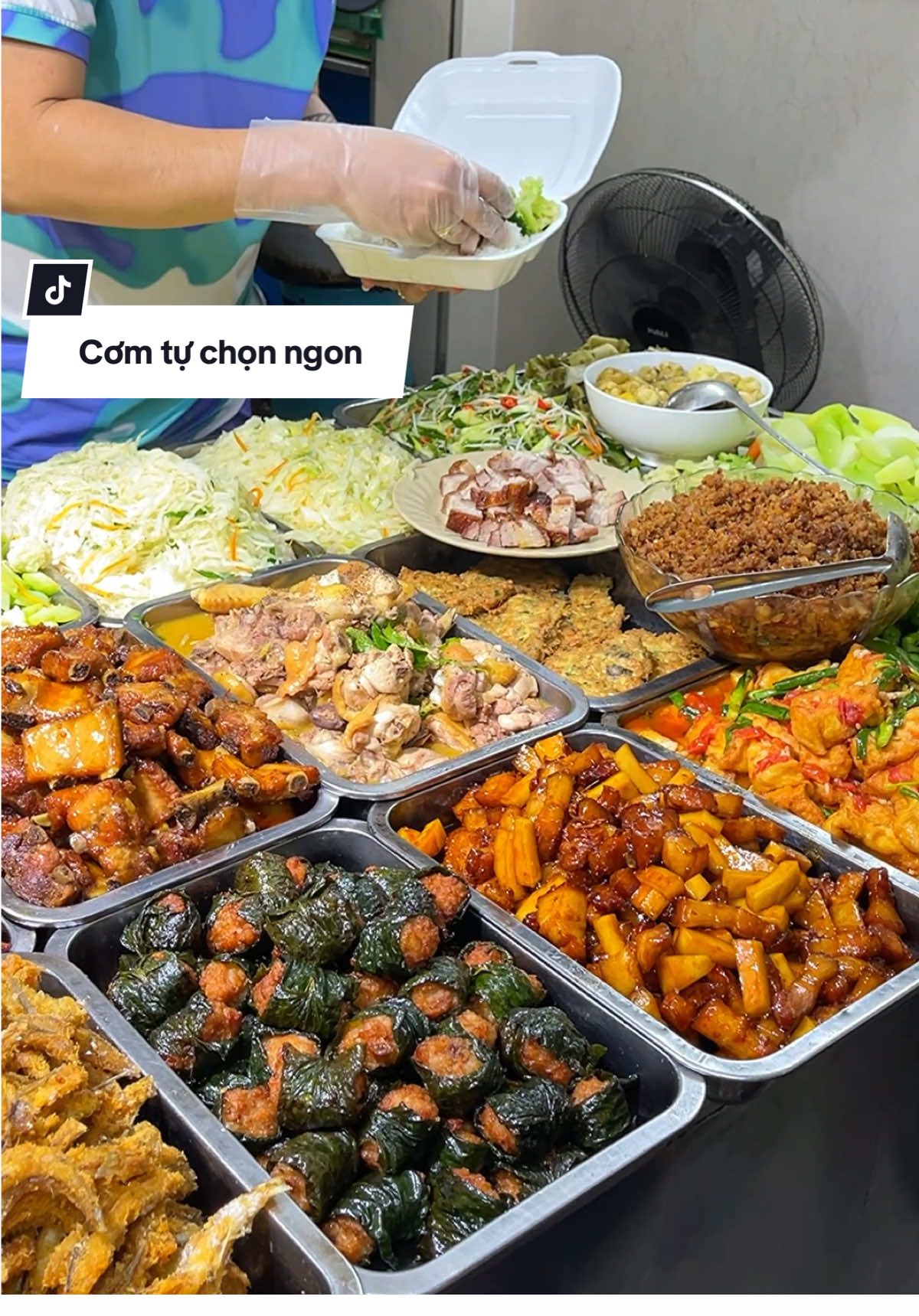 📍cơm tự chọn: 38 lãn ông. ⭐️: 40-80 cành. #AnCungTikTok #LearnOnTikTok #ReviewAnNgon #Foodreview #longlongangi #fyp #vtmgr 