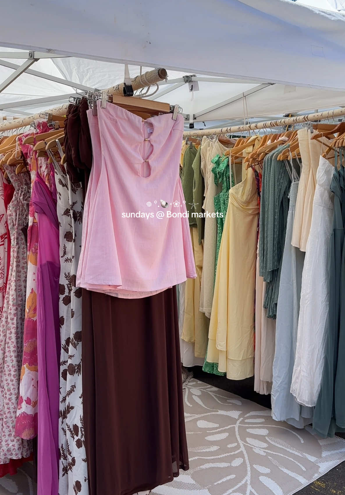 Sundays @ Bondi markets 𖦹 °.🐚⋆❀˖° 𓇼 #bondi #bondimarkets #bondimarket #sydney #sydneymarkets 