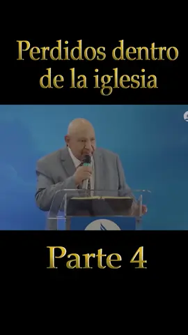 perdidos dentro de la iglesia 4