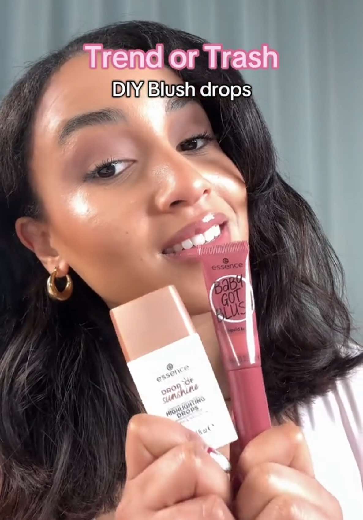 Is this the ultimate hack for a rosy glow?! 🤯💗 Who‘s trying it out? ✨ #essence #essencecosmetics #makeup 