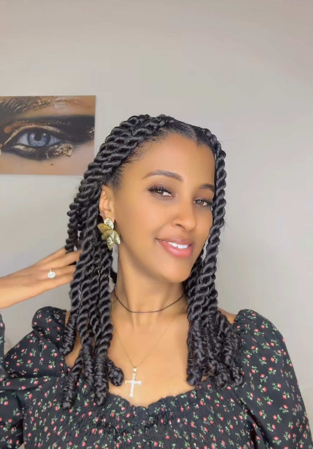 4ኪሎ ቱሪስት ሆቴል አጠገብ ንብ ባንክ ህንፃ 1ኛ ፎቅ  KT makeup hair studio and spa 0916584680 / 0713584680 or0969161619 #new #beauty #makeup #hair #hairstylist #nails #nailart #nailpolish #spa #salon #fashion #ktmakeup #ktmakeuphairstudioandspa #addisababa #ethiopia