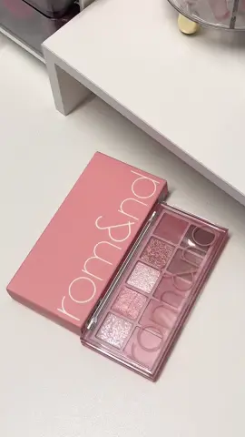eyeshadow palette paling lawaa abad ni 😭 #romand #eyeshadowpalette #eyeshadow #makeup 