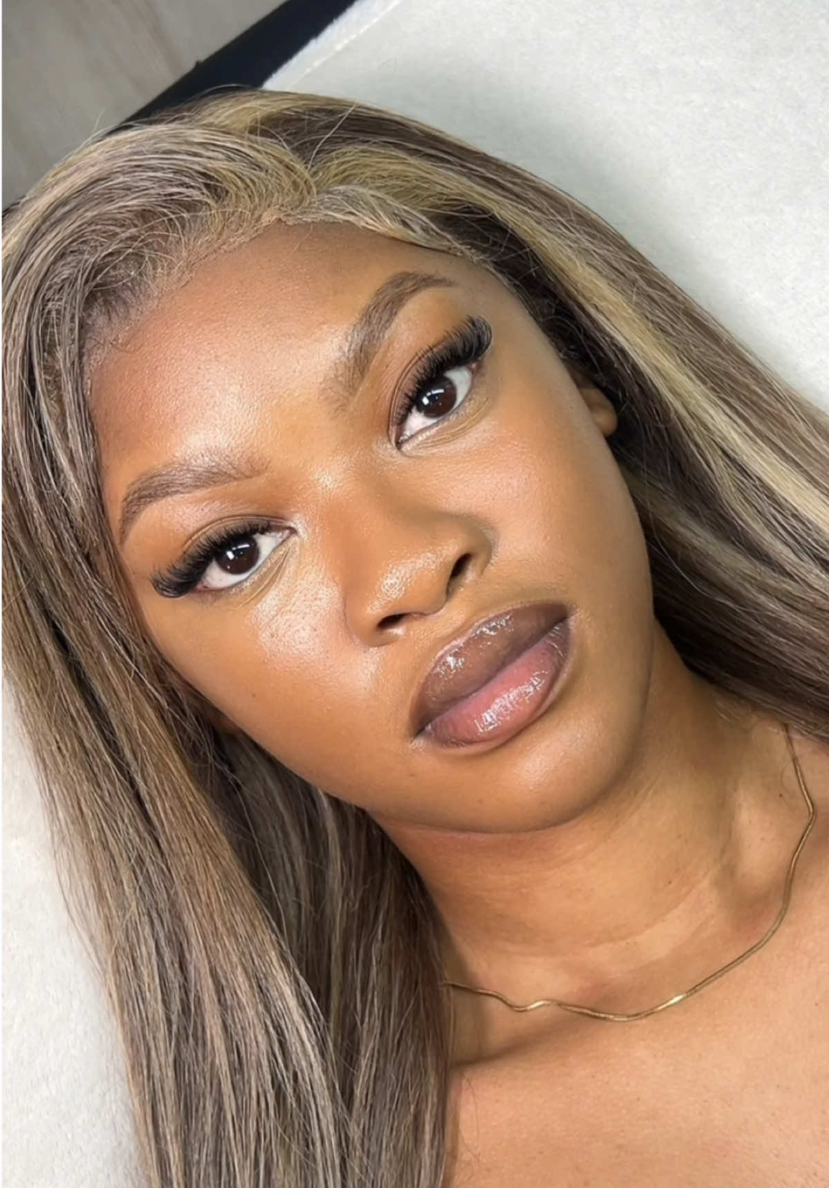 Finding a lash set that suits you 🫵🏽🥹🫦  #lashes #hybridlashes #lashesjhb #cateye 