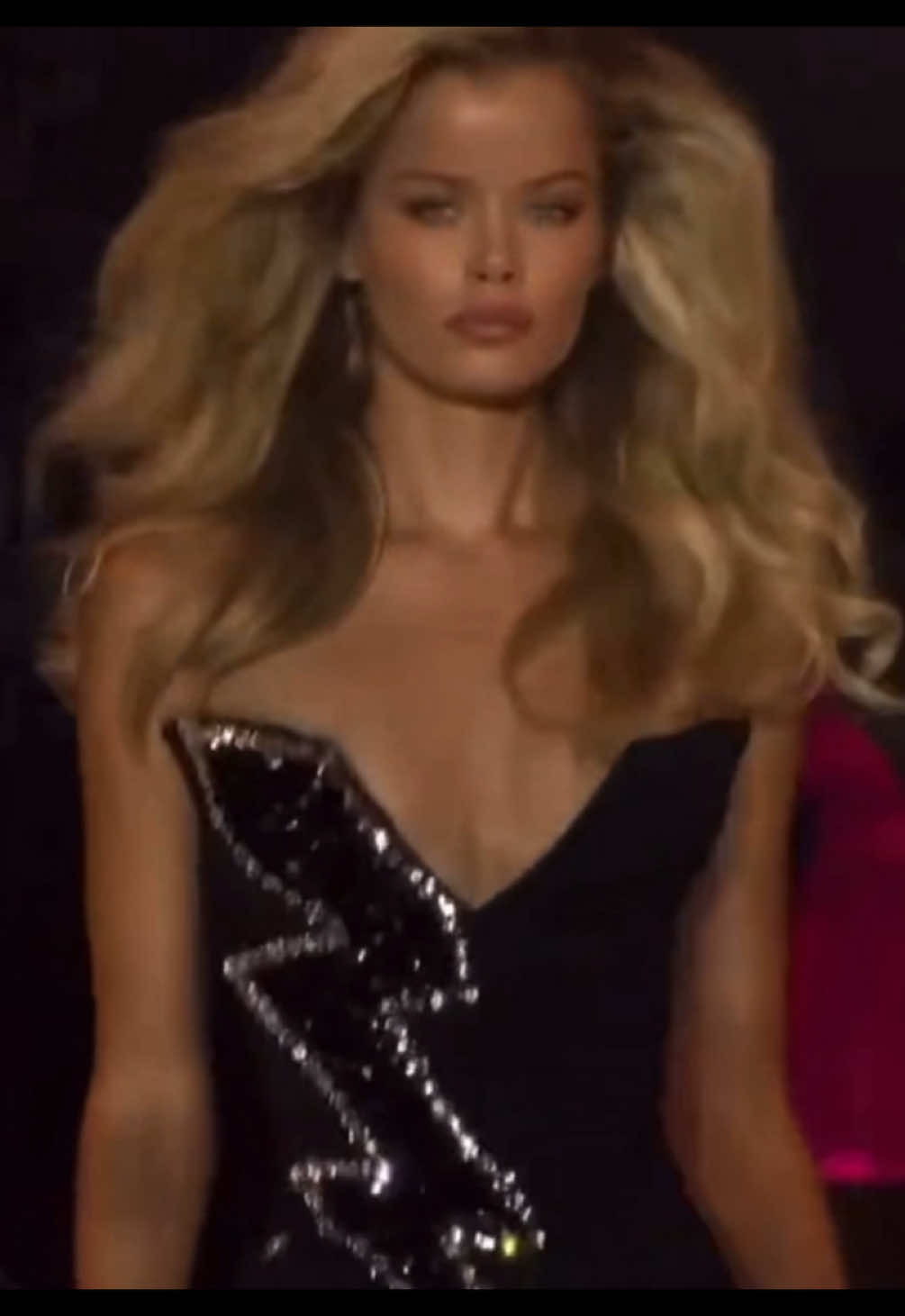 Frida Aasen, Norwegian model. 🪽 #model #norwegianmodel #fridaaasen #fy #fyp #fyviral #fypp #fypviral #viral #beauty #topmodel #SuperModel 