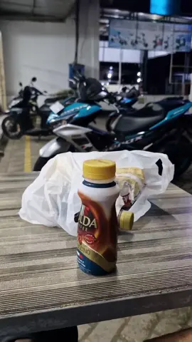 📍tongkrongannya orang tulus #indomaret #golda #fyp #foryou  #sadstory 