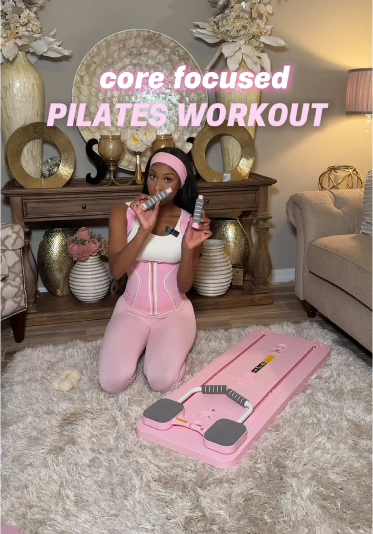 DAY 9 : Soft Girl Pilate Princess 💕💪🏾🌸🎀 no more excuses do that ab / core workout at home!  @BODYFITWITNIC 30 DAYS OF FITNESS CHALLENGE!! comment “Pilates” if you’d like the exact link to this pilate board 💪🏾🙌🏾💕  #pilates #pilatesathomeworkout #pilateboard #abexcersises #core #coreathomeworkout 