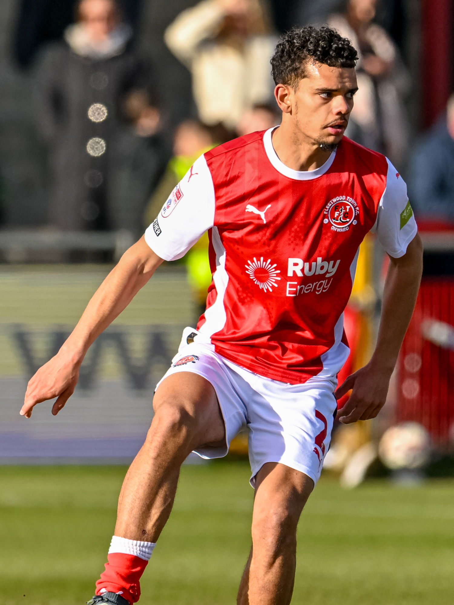 We're not sure on the technique 😅 The return of the nine dart challenge sees Brandon Cover step upto the oche for his set of throws at the dartboard 🎯 #fyp #foryou #ftfc #football #darts 