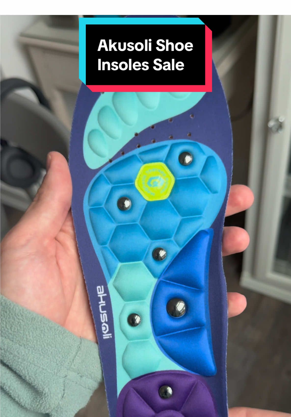 Best shoe insoles you can get on sale #shoeinsoles #insoles #footpain #sorefeet #shoes 