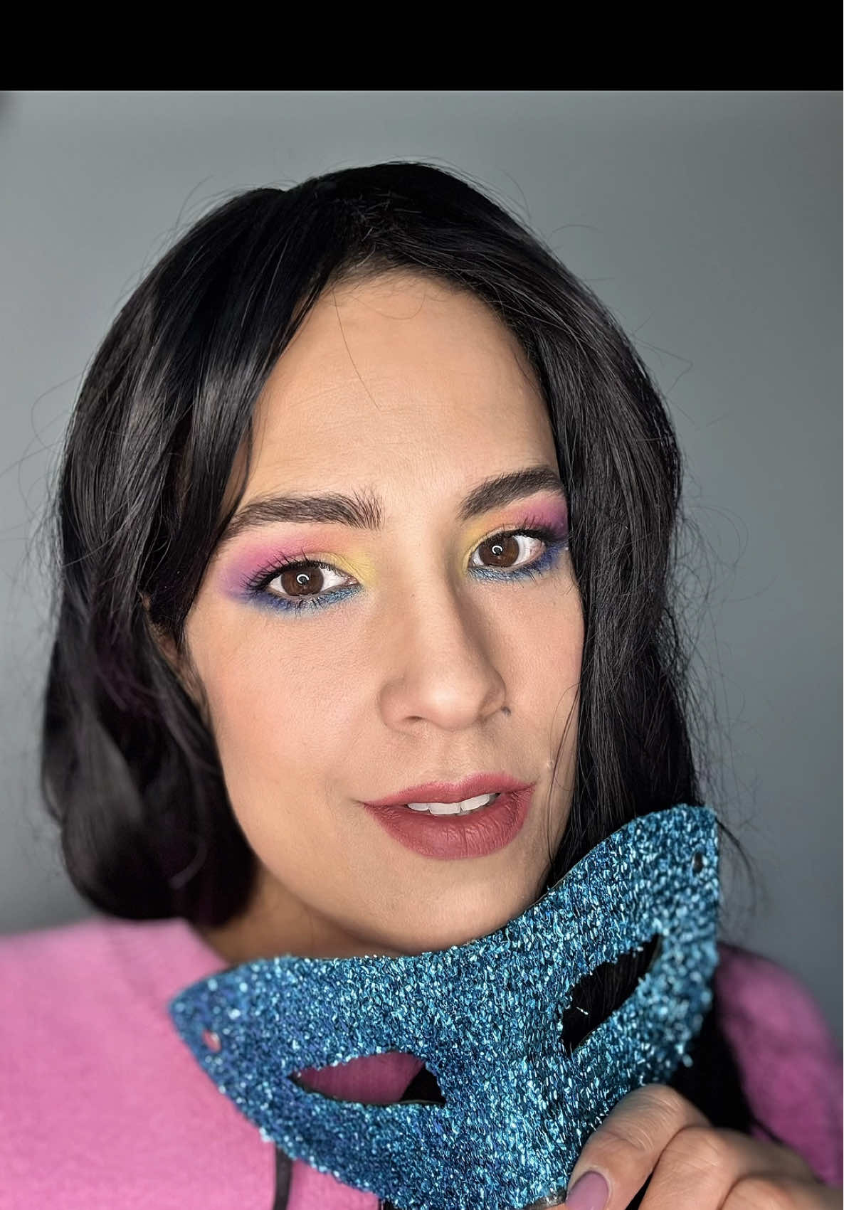 ✨ Carnival Makeup con @WABI beauty ! 🎭🎉 ✨ super colorato e vibrante, grazie alla Carnival Palette di Wabi Beauty! 🌈✨ Sfumature accese, tocchi di luce e tanta creatività per un look che incarna perfettamente lo spirito del Carnevale! Che ne pensate? Vi piace questo mix di colori?  #WabiBeauty #CarnivalMakeup #MakeupAddict #ColorfulMakeup #Carnevale2024