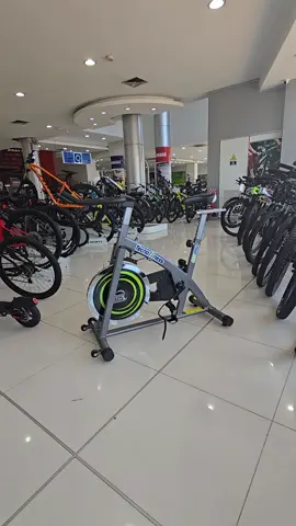 ¡Conocé la SPINNING TECNOFITNESS BS350! Entrena en casa con total comodidad y lleva tu rutina al siguiente nivel. 📱 Escribinos al 021 518 0000 o comprá online en chacomer.com.py. ✨ 🚗 Envío a todo el país. 📍 Visitános en casa central o en nuestra tienda de 4 Mojones.