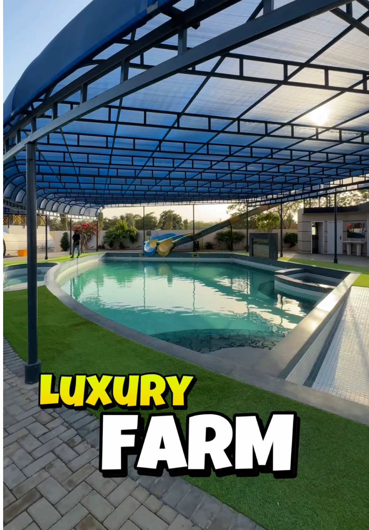 Karachi ka Subse Luxury Farm😍 For Booking 0311-1227717 📍Near Malir Cantt Check Post No 3 Karachi @Fahad Pirzada 