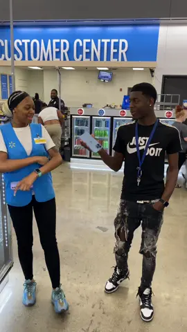 Her baby what #viral #foryou #mall #interview #public