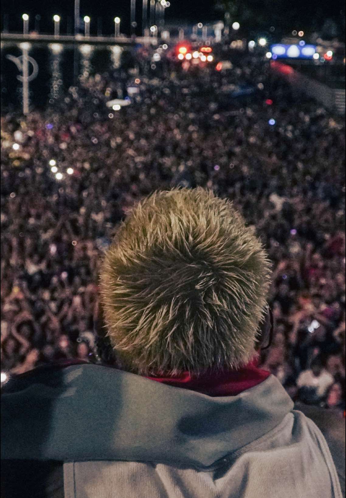 Muito obrigado Macapá/ AP que coisa linda a energia dessa multidão! Foi incrível demais. 🍀🙏🏻⚡️ #ZeFelipe #Show #Carnaval 