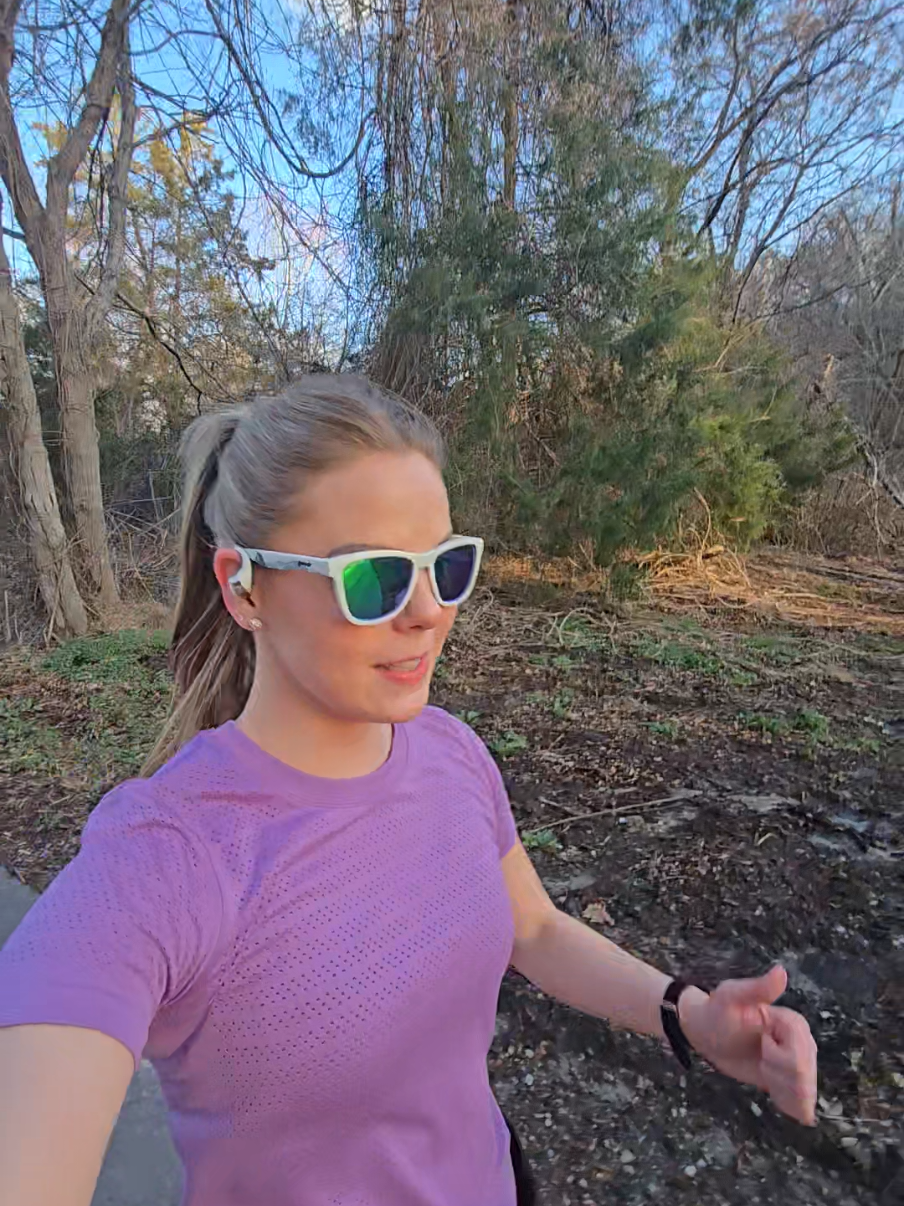 17 mph winds got me like... #Running #runtok #run #runner 