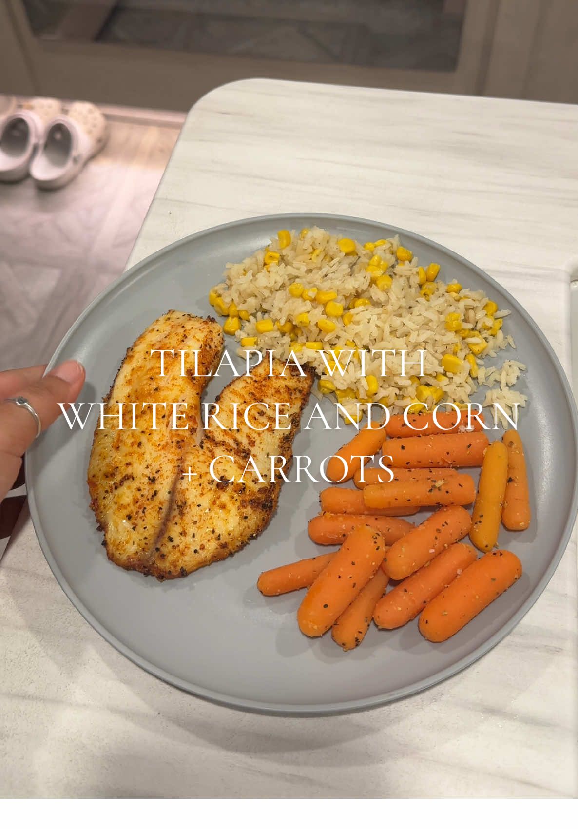 Tilapia with white rice and corn & carrots for this Ash Wednesday 🐟✝️ #tilapia #EasyRecipe #easydinner #DinnerIdeas 