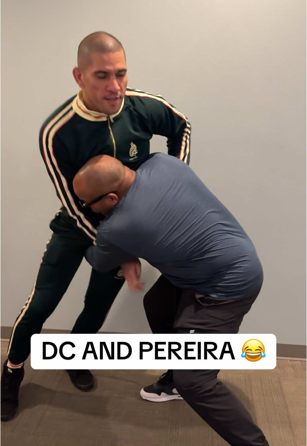 #DC wanted #AlexPereira to stop at the end 😂 #UFC #mma #ufc313 #DanielCormier 