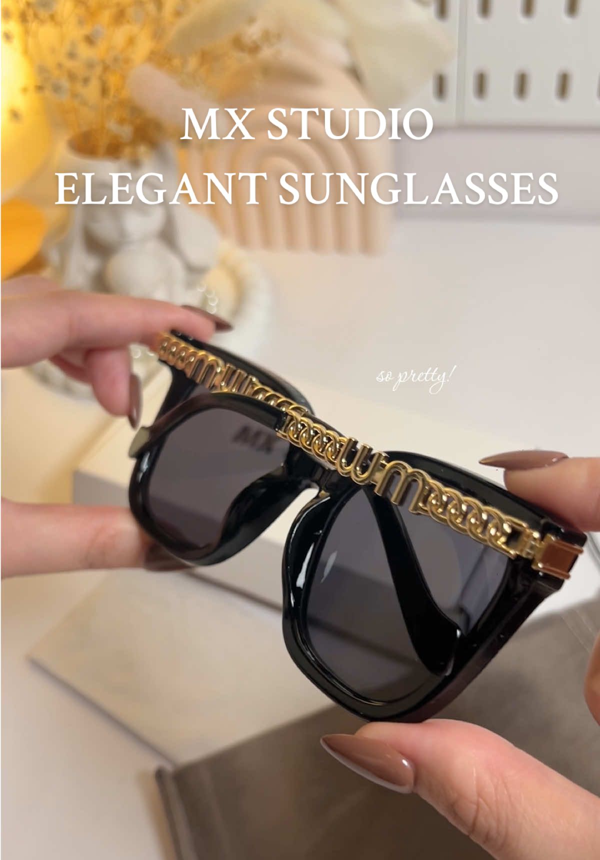 ready naba sunglasses nyo ngayong summer? ang elegant ng sunglasses na to may pa gold! 🥰✨✨ #mxstudio #mxstudiosunglass #mxstudioshades #sunglasses #summersunglasses #summer2025 #elegantsunglass 