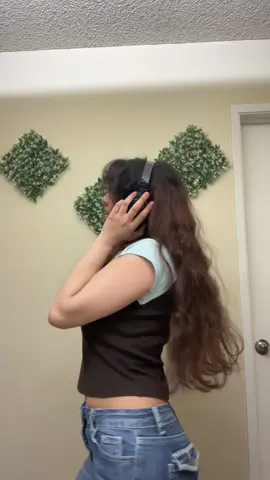 okay i can’t stop someone stop me  #fyp #trending #somebodyswatchingme 