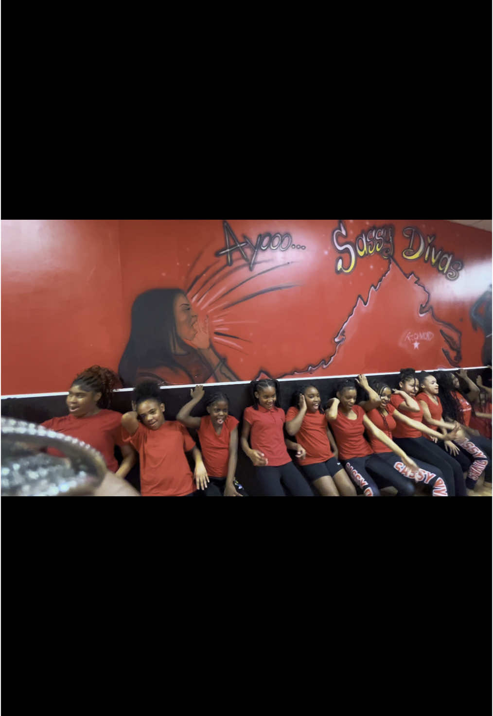 🗣️ They Scared 🗣️.                                   #Majorette #RVA #Dance #10years #ClockThat