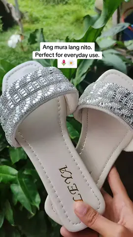Perfect pang work or gala mga sisssyyy.🌷🌼🌼 #sandals #SANDALS #fashionsandals #leya #leyasandals #women #dailyoutfit #outfit #flatsandals #flat #slipper #footwear #sandals #women 