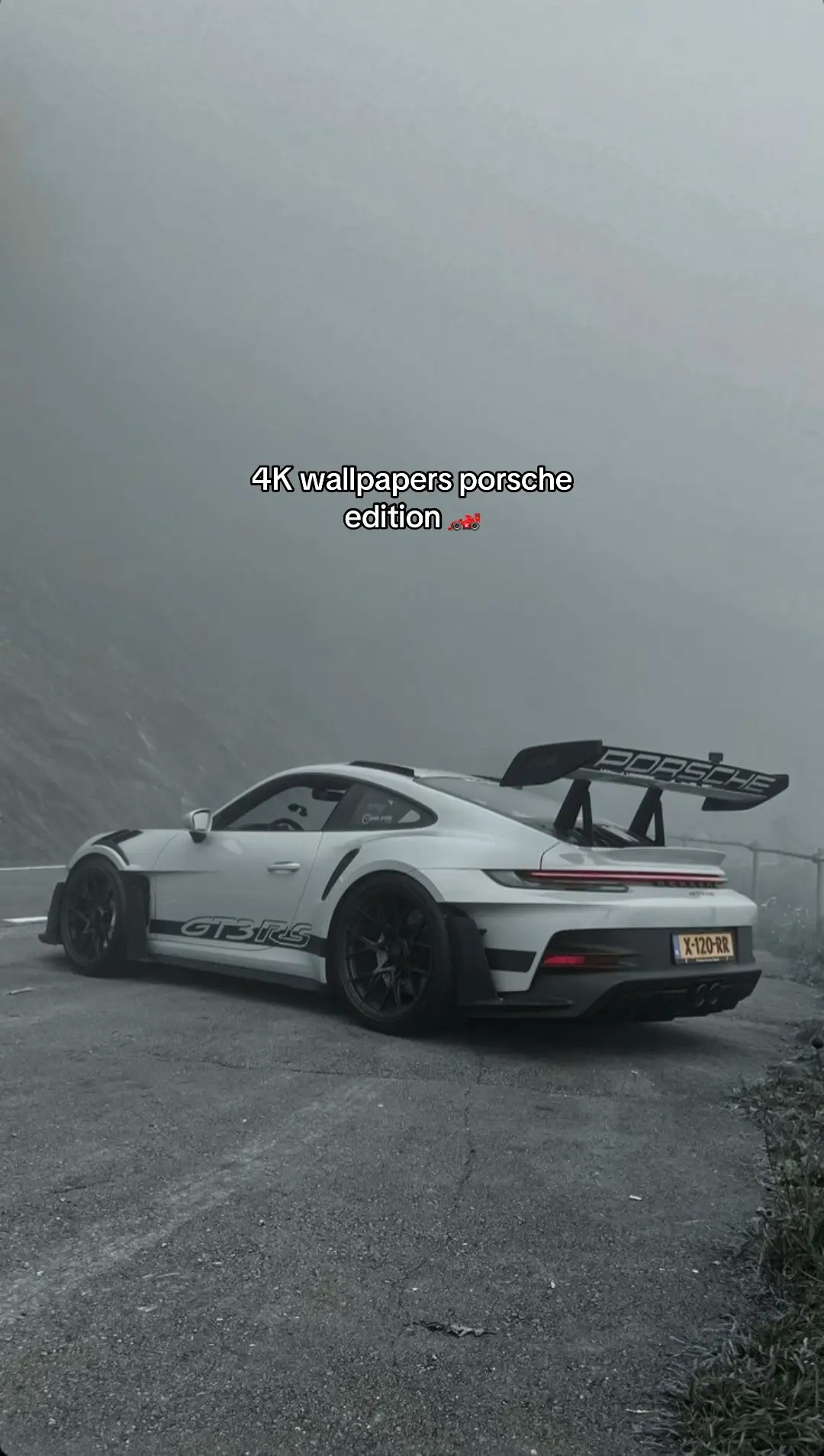 she’s a beauty enjoy🖤. #cars #wallpapers #porsche911 #iphone #fyp #lockscreen #background #aesthetic #cartiktok #xyzbca #foryoupage #4k