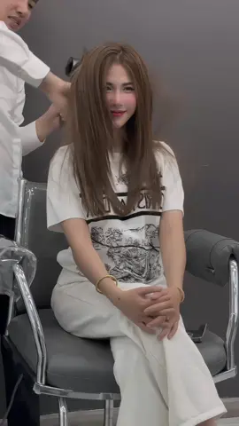 Dời bỏ nơi anh … Khiến em có vui bên người …😊 Giới thiệu mí nàng tone màu không tẩy cực tone da nha #katiehairstudiodanang #viral #uontocdepdanang #nhuomtocdepdanang #lamdep #noitocdanang #riviewlamdep #videoviral 