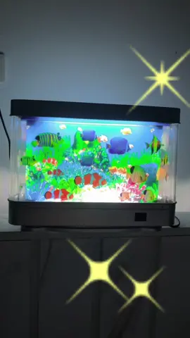 เลี้ยงปลาแบบง่ายที่สุดๆแล้วค่ะ🌊🐠🐳🐟🐙🦞 #โคมไฟแต่งบ้านสวยๆ #ตู้ปลา3มิติ #ตู้ปลาปลอมเสียบไฟไว้ตกเเต่งในห้องนอน #ตู้ปลาทะเล #ตู้ปลาโคมไฟ 