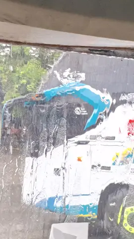 mencintaimu itu nyata namun memilikimu alah gak mungkin , kowe  wes nyaman karo de'e #galaubrutal #bus #fypシ #galaustory #garudamas #busvideo #fyp #xybca #busenthusiast #jatengpride #xyzbca #mercedes_benz 