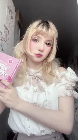 @PinkyParadise 💕 . . . . #jiraikei #jfashion #jiraikeigirl #girlykei #ryosangata #pinkyparadise #lenses 