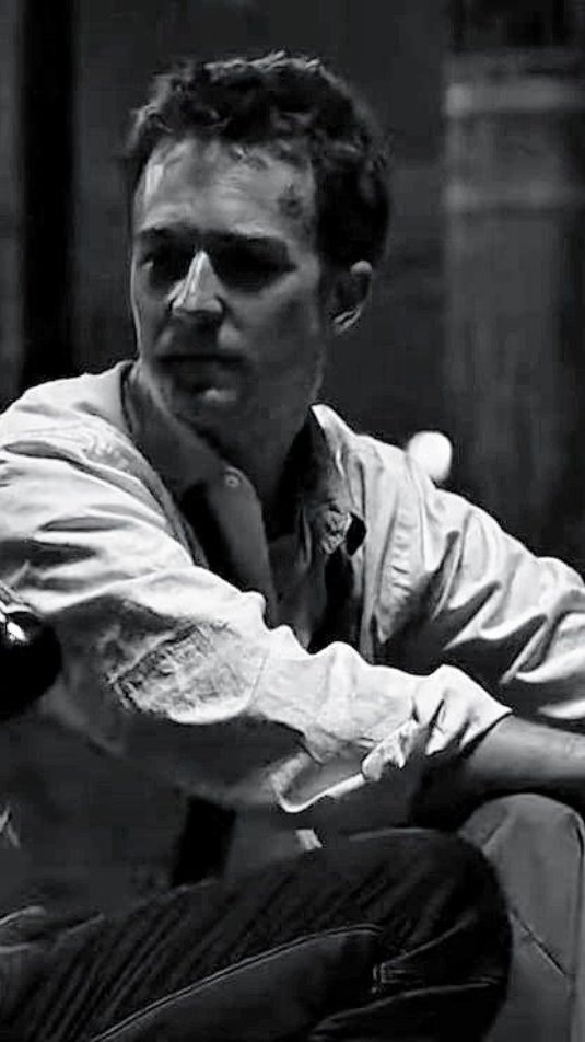 бессонница.mp4 #fightclub #thenarrator #edit #aftereffects #foryou #бойцовскийклуб 