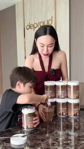 โกโก้แคลเซียมสำหรับเด็กๆ  #โกโก้แคลเซียม #แคลเซียมเพิ่มความสูง #แคลเซียมบํารุงกระดูก #Deproud #ดีพราวด์ #แคลเซียมดีพราวด์ 
