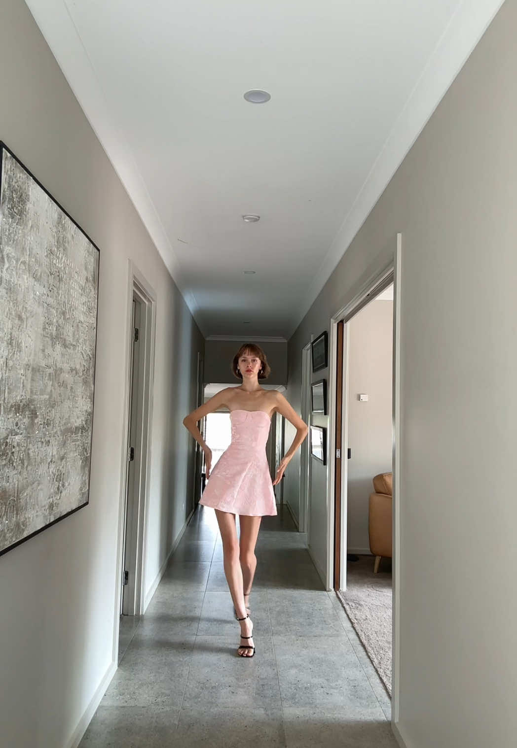 🎀 #fyp #fypシ #Runway #fashion #model #catwalk #horsewalk #outfitinspo #OOTD #cuteoutfits #fashioninspo #girlyfashion #elegantstyle #fitcheck #styleideas #scoutme 