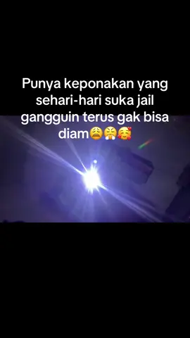 #ya allah matikanya lampu disenternya muka aku😭🫵🏻