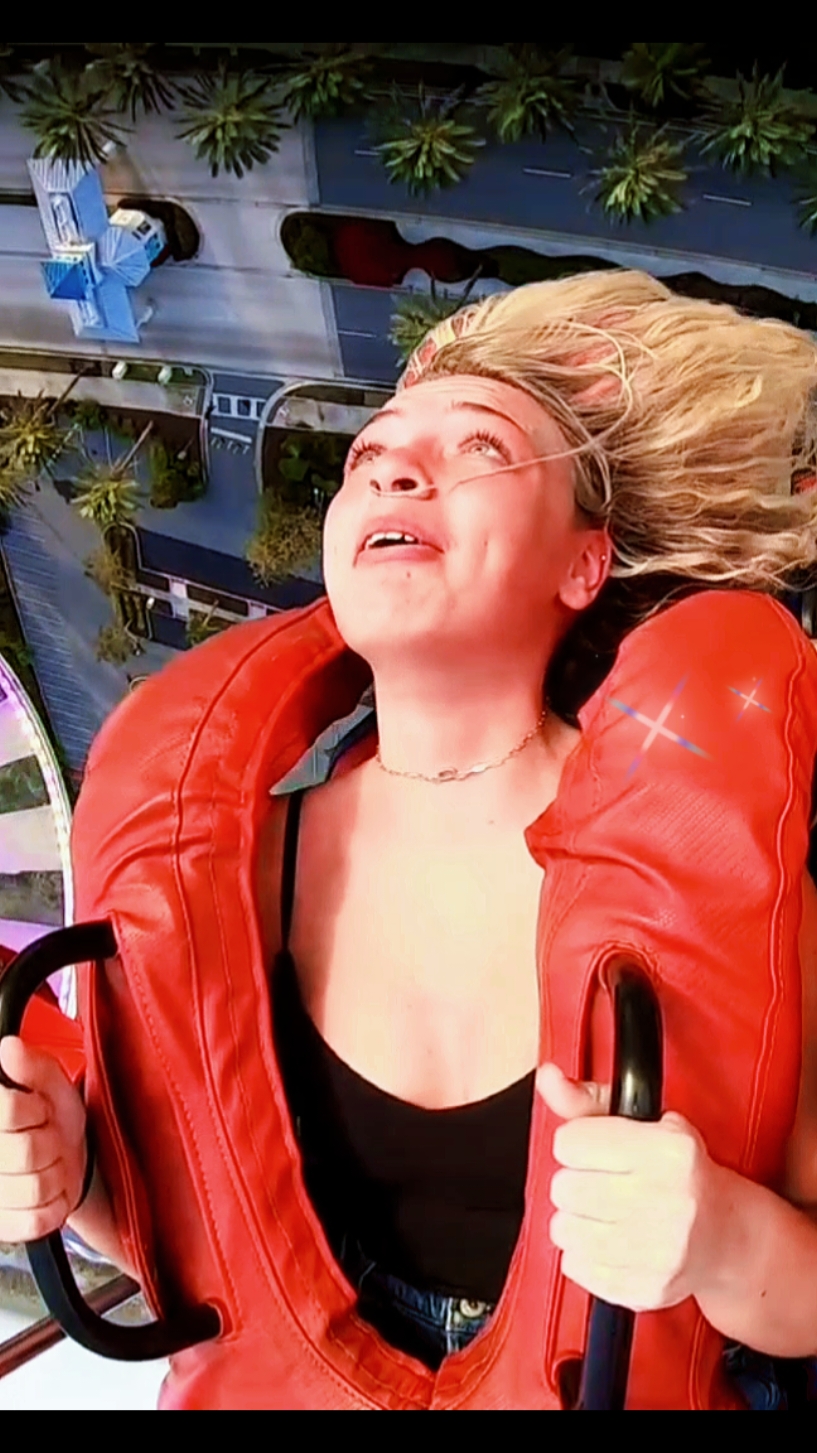 #fyp #fypage #fypシ゚ #creatorsearchinsights #mrslingshot #slingshotride #beauty 