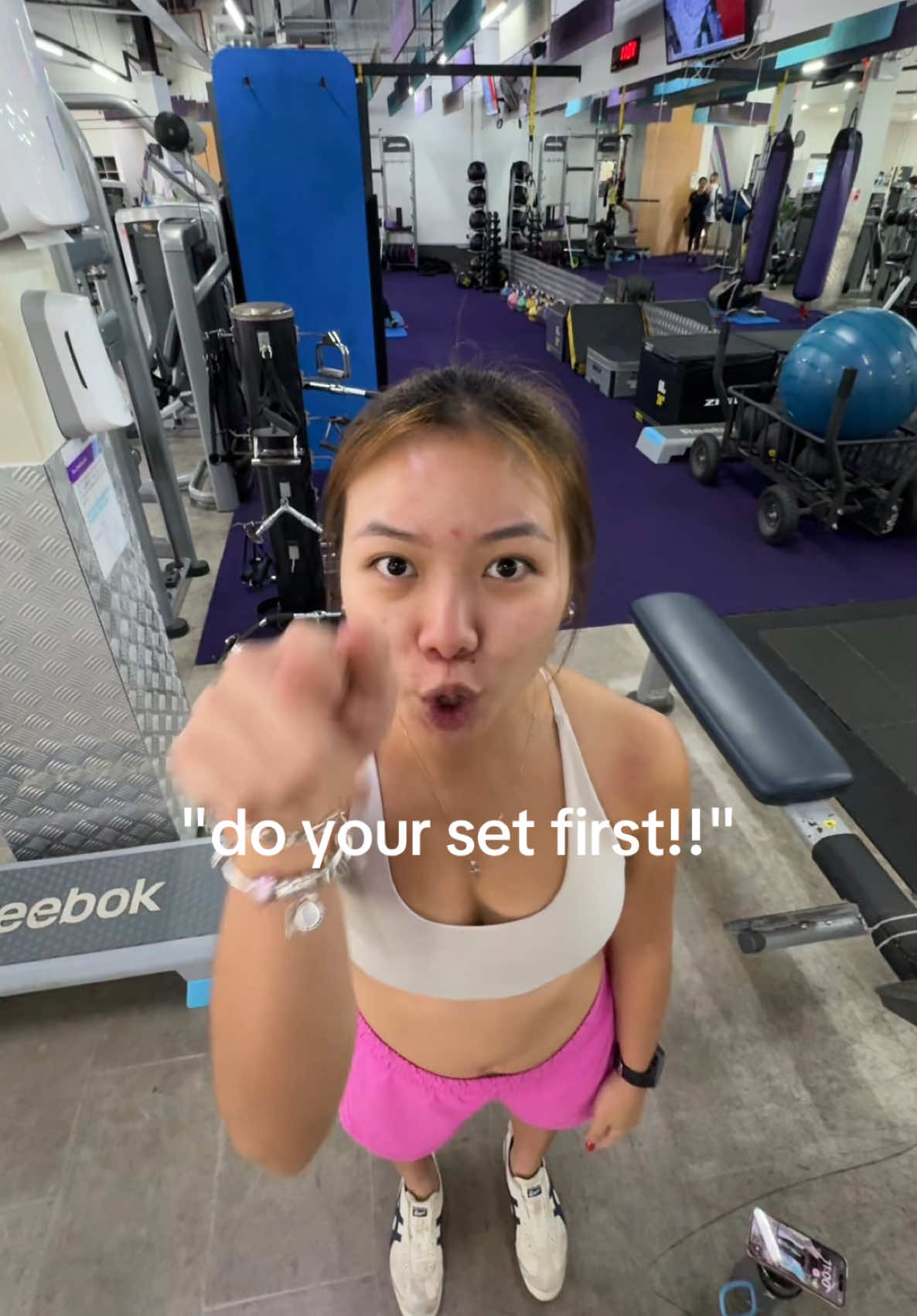 sums up our entire workout 😅☝🏽@Teh c 