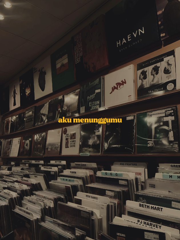 bila rindu ini 🎶 Menunggumu - Peterpan Ft. Chrisye #fyp #foryou #foryoupage #lirik #liriklagu #music #armkmai #templatecapcut #CapCut 