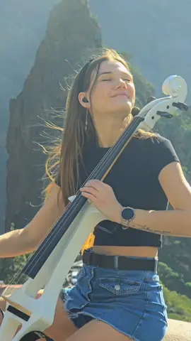 Have a great day, dear friends🤩❤️ #musica #cello #fyp #viral_video #goodvibes 
