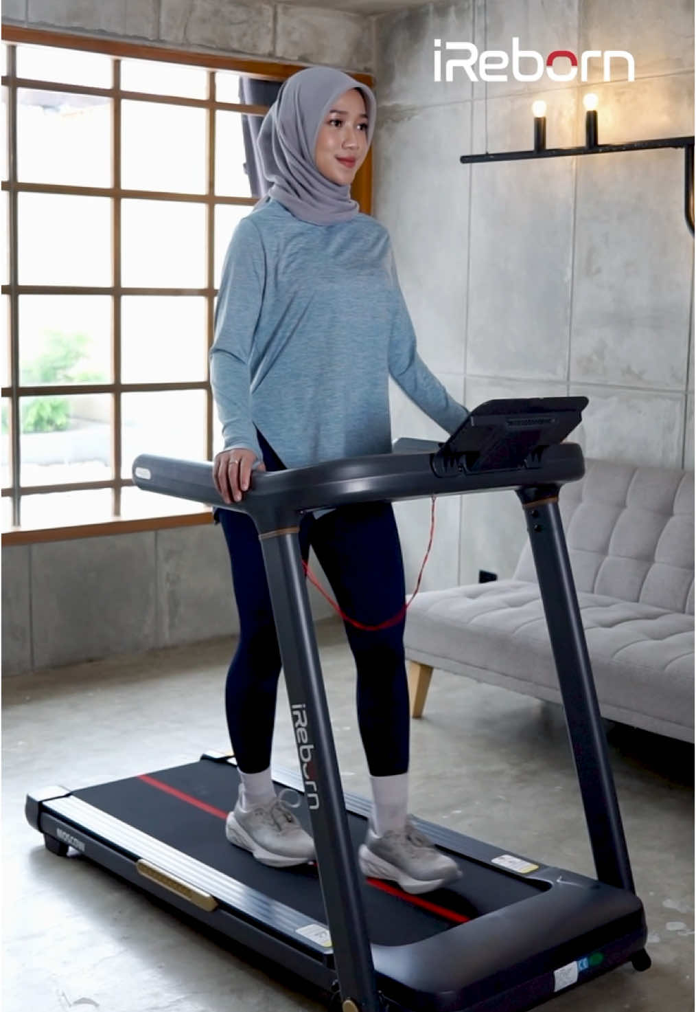 New Member, NEW MOSCOW✨ Hadir dengan performa yg lebih baik dan design yg minimalis bisa bikin hasil olahraga kamu makin fantastis🤩 ✨Auto Incline 20% ✨Speed up to 15 km/h ✨16 Automatic Program ✨ Dilengkapi Finger Pulse ✨Sudah Terkoneksi ke Zwift, Kinomap, SPAX ✨BB up to 120kg NEW MOSCOW, IT’S READY NOW!!🏃💥 #ireborn #treadmillireborn #newmoscow #homegym #treadmillviral #viral #fyp #trending #rebornthesolution #alatolahraga #puasa #puasaramadhan #ramadhan #ramadhan1446h #launching #ramadhanekstraseru 