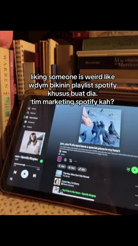 love language: bikin playlist spotify 🤡👊🏻😭 #crush #crushing #fyp 