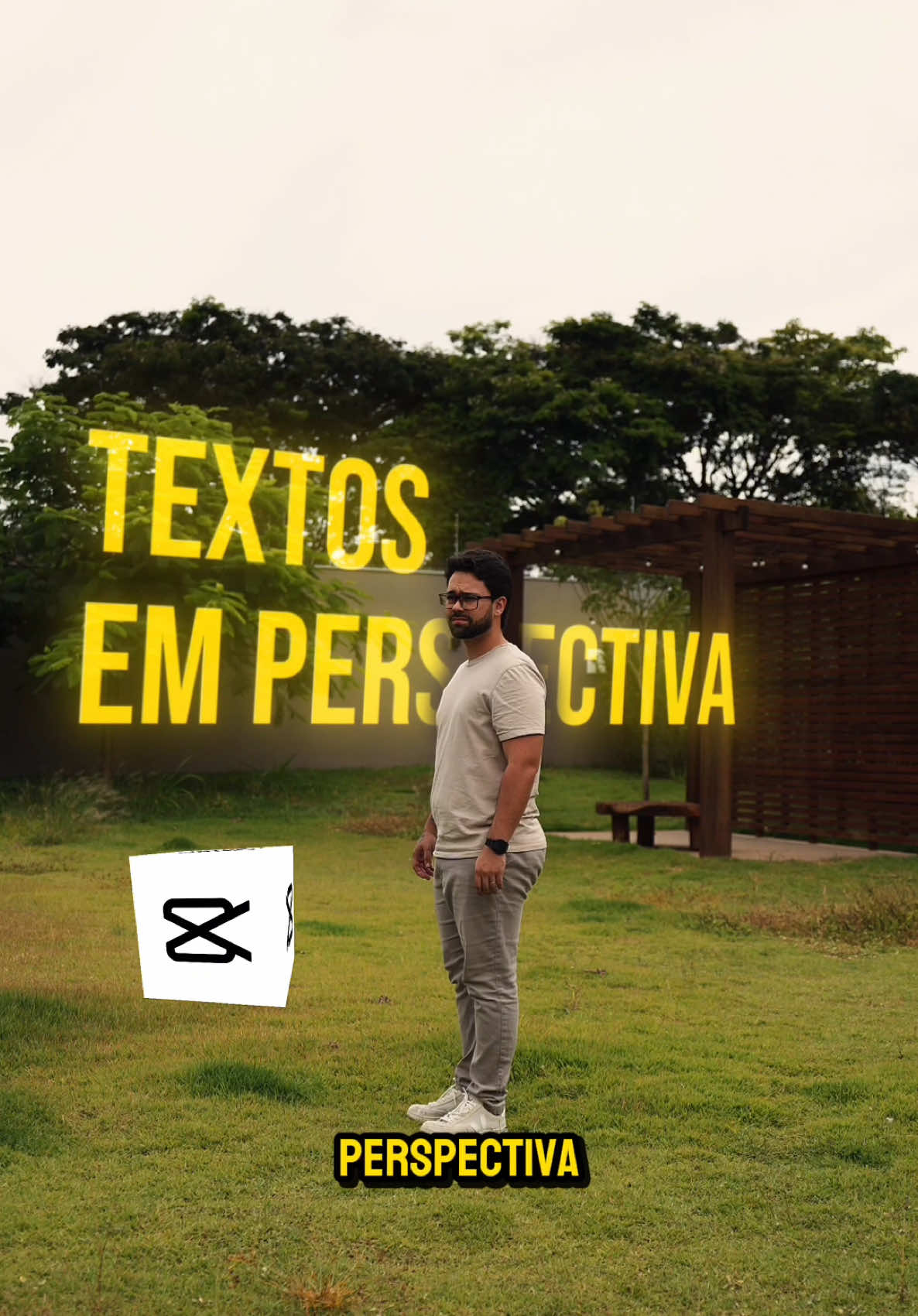 Tutorial Textos em Perspectiva 🔥 Um “efeito escondido” no Capcut PRO Mais um tutorial para vocês 🤟🏼 Eu demoro um pouquinho para postar, mas é sempre uma dica massa kkkkk Hoje eu ganho dinheiro com vídeos feitos 100% no Capcut, e você também pode 👀🤑 Aqui você só vai aprender “estilo de edição ninja” 😂 Compartilha com o amiguinho ou amiguinha essa dica valiosíssima 🤌🏼 #capcut #videomaker #filmmaker #editordevideo #socialmedia #capcuttutorial #fotografo #capcutedit #editor