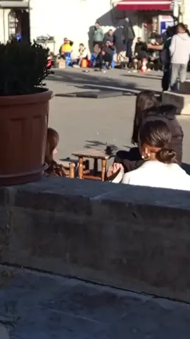 uzak şehir dizi çekimi kamera arkası  cihan albora ,Alya albora, ozan akbaba,sinem Ünsal 